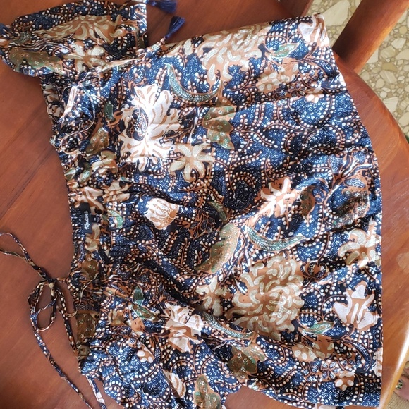 Madewell Silk cold shoulder tasseled cropped top in Sea Floral size XS - Picture 4 of 5